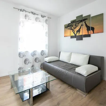 2Room Apartment Close To Central Station Apartment