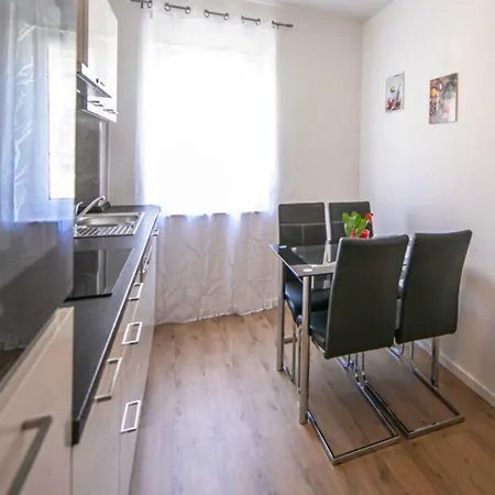 2Room Apartment Close To Central Station アパート